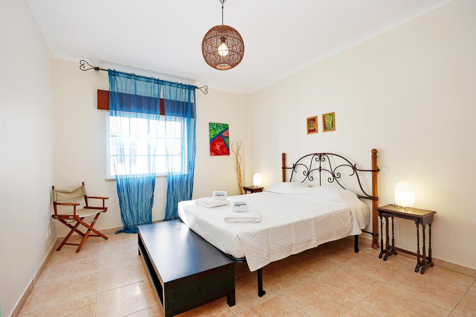 C25 - Town Center Apartment In Лагос Екстериор снимка