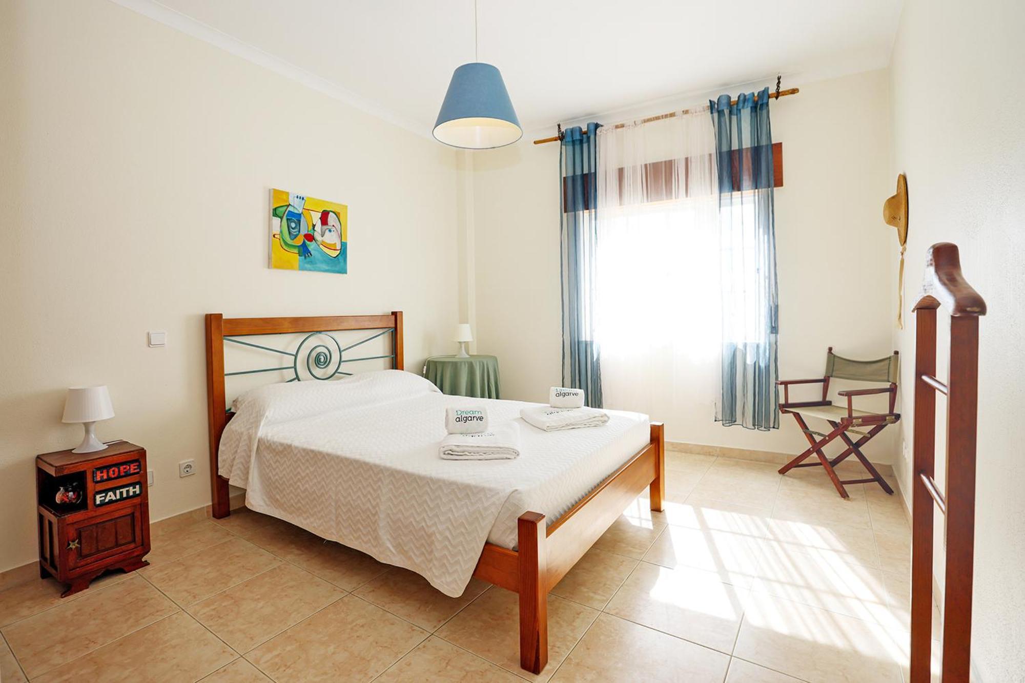 C25 - Town Center Apartment In Лагос Екстериор снимка
